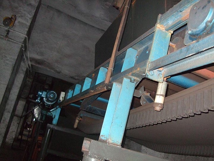 �ӱ���ɽ�R�S